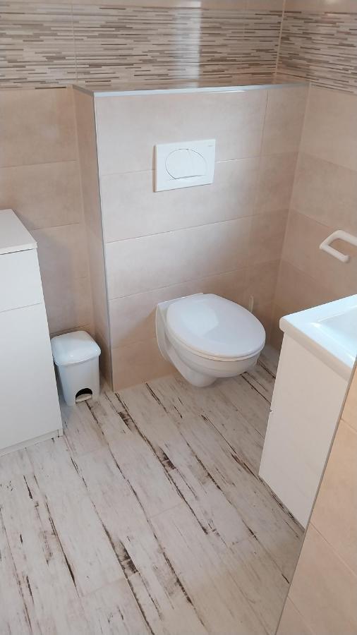 Jan 4 Apartment Pula Ngoại thất bức ảnh